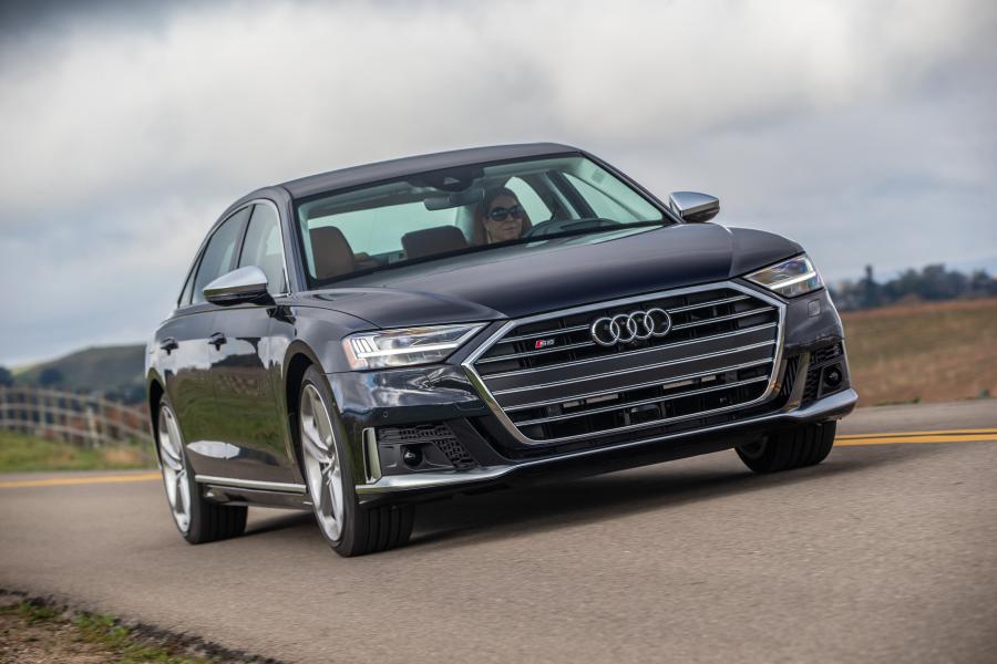 Audi S8 (D5) 2019 года  (NA) (фото 1 из 40)